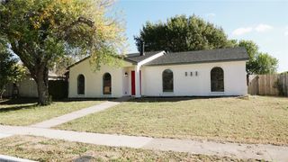 2009 Clark Trail, Grand Prairie, TX 75052