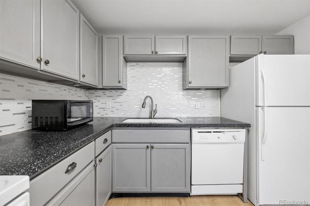 1087 Ingalls Street 10J, Denver, CO 80214