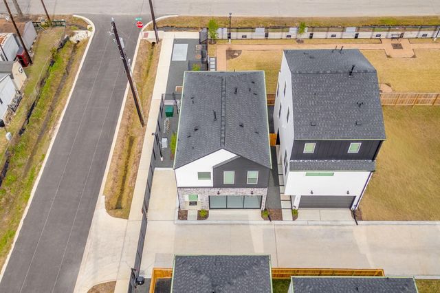 4746 Martin Hill Street, Houston, TX 77018