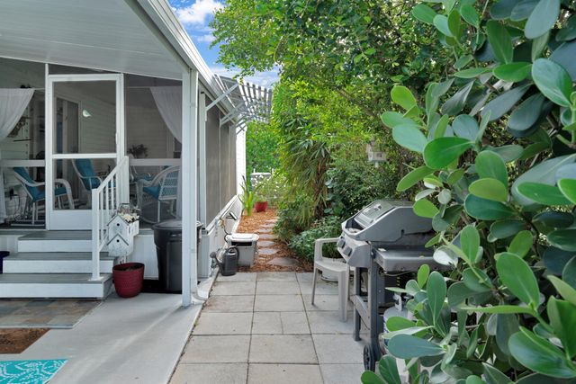 9273 SW Mary Drive, Stuart, FL 34997