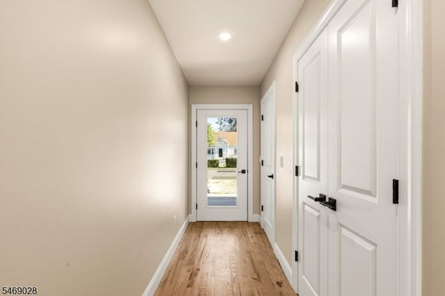 617 Lincoln St, Linden City, NJ 07036