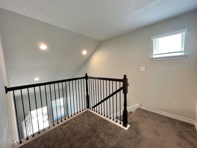 218 Boxwood DR, Buda, TX 78610