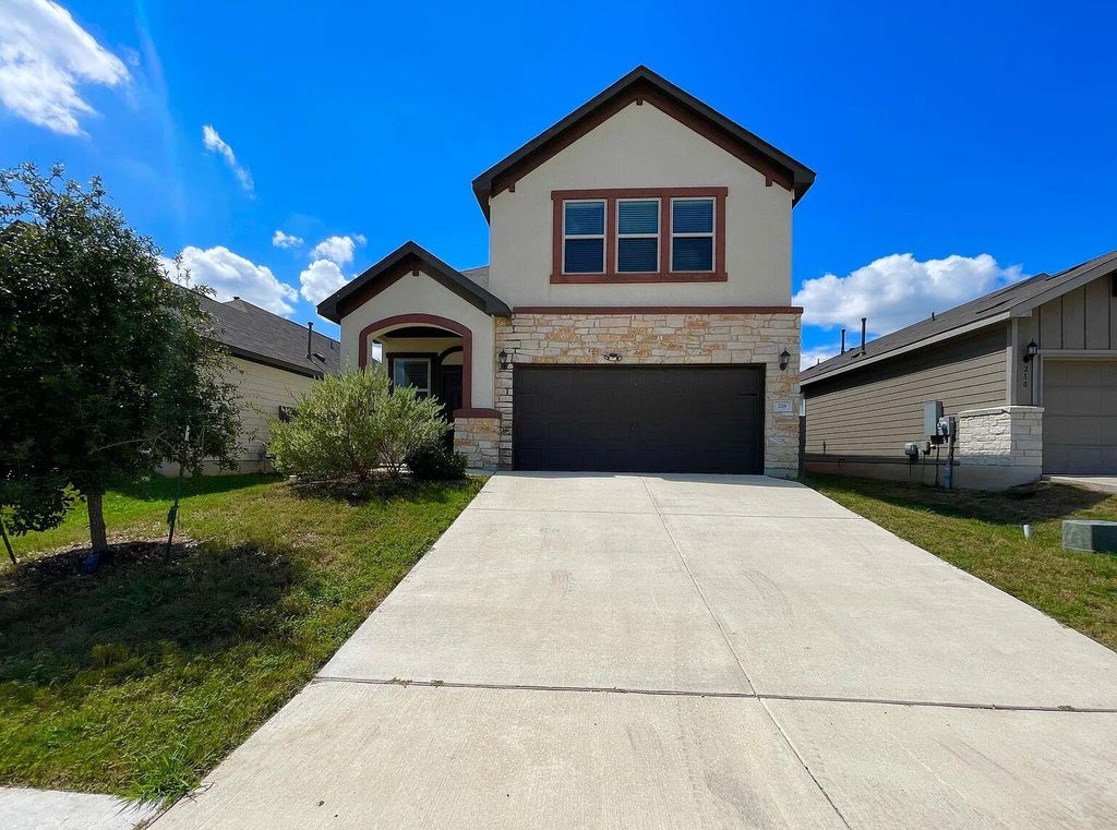 218 Boxwood DR, Buda, TX 78610