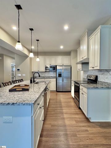 195 Thames Valley Drive, Easley, SC 29642