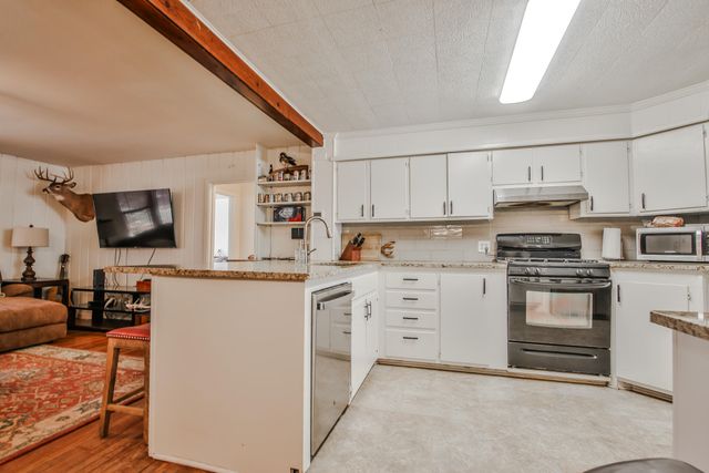 2407 32nd Street, Lubbock, TX 79411