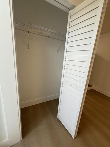 726 S 11th Street, Lantana, FL 33462