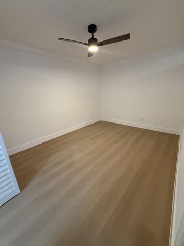 726 S 11th Street, Lantana, FL 33462