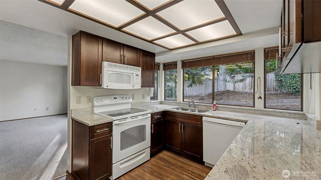 16641 160TH Place SE, Renton, WA 98058