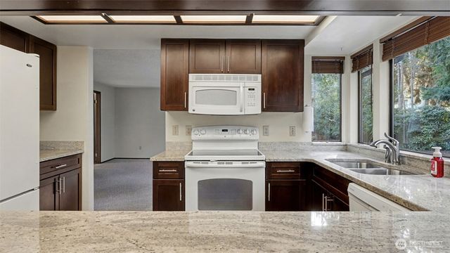 16641 160TH Place SE, Renton, WA 98058