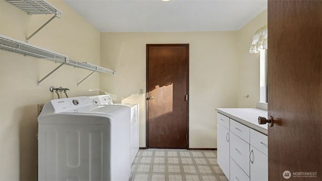 16641 160TH Place SE, Renton, WA 98058