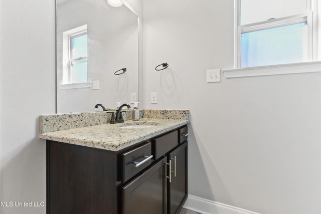 836 Reunion Place Circle, Biloxi, MS 39532