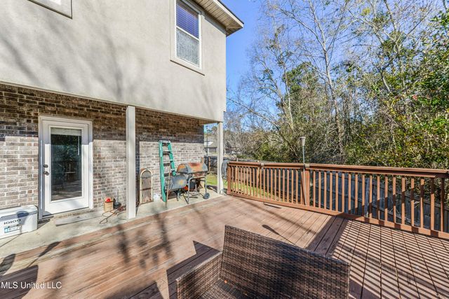 836 Reunion Place Circle, Biloxi, MS 39532