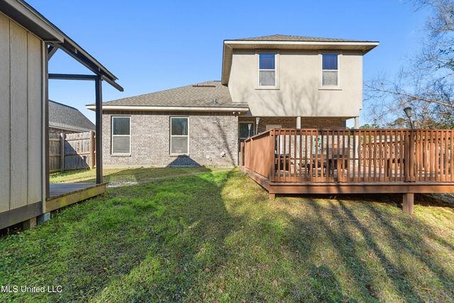 836 Reunion Place Circle, Biloxi, MS 39532