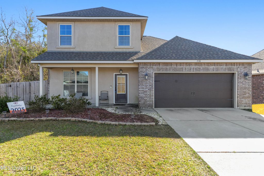 836 Reunion Place Circle, Biloxi, MS 39532