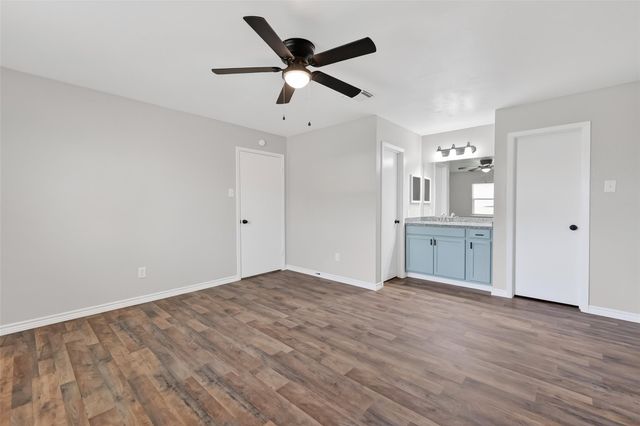 16613 Gold Ridge Lane, Houston, TX 77053