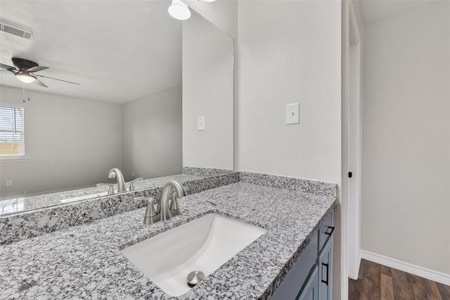 16613 Gold Ridge Lane, Houston, TX 77053