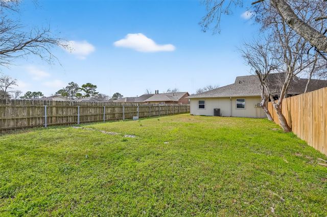 16613 Gold Ridge Lane, Houston, TX 77053