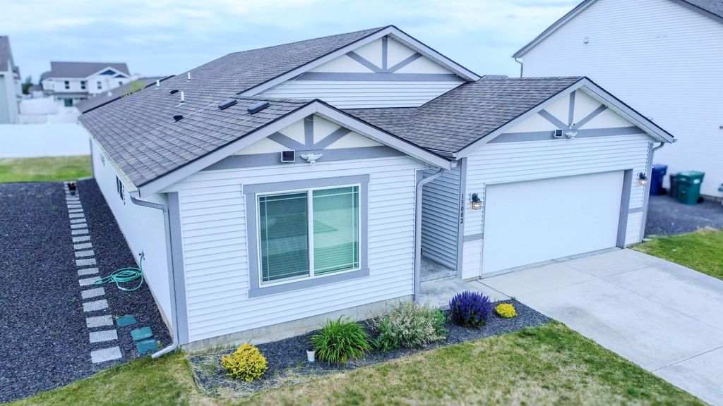 13002 W 2nd Ave, Airway Heights, WA 99001