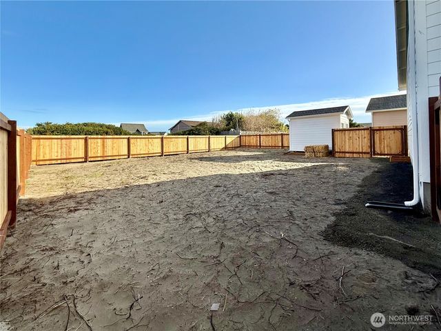1158 Glendale Court SW, Ocean Shores, WA 98569