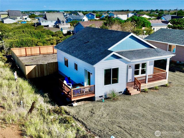 1158 Glendale Court SW, Ocean Shores, WA 98569