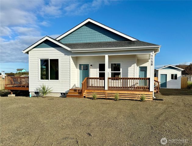 1158 Glendale Court SW, Ocean Shores, WA 98569