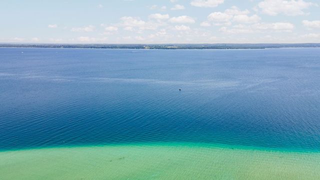 00 Center Road, Traverse City, MI 49686