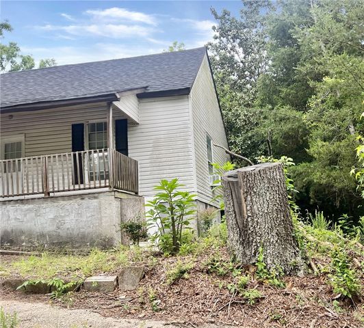 301 Hammett Street, Honea Path, SC 29654