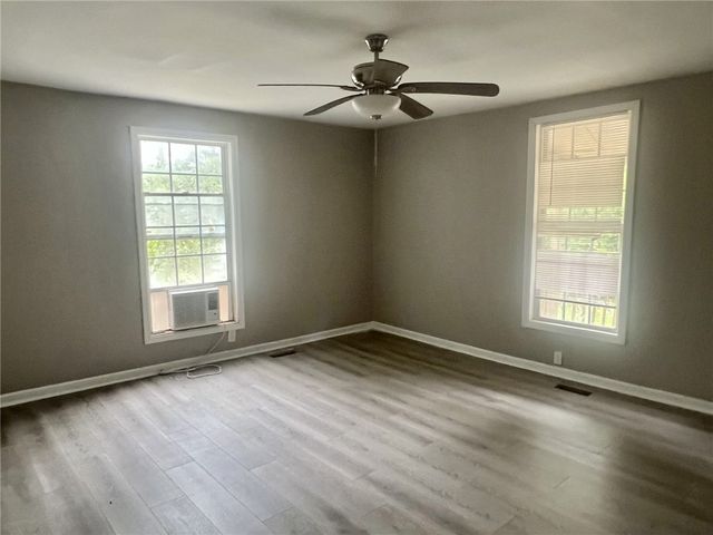 301 Hammett Street, Honea Path, SC 29654