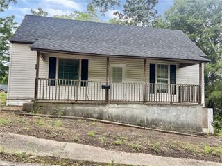 301 Hammett Street, Honea Path, SC 29654