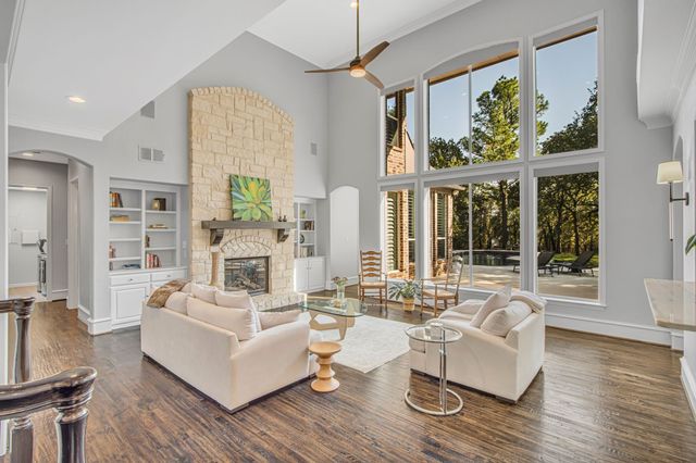 2104 Beachview Drive, Flower Mound, TX 75022