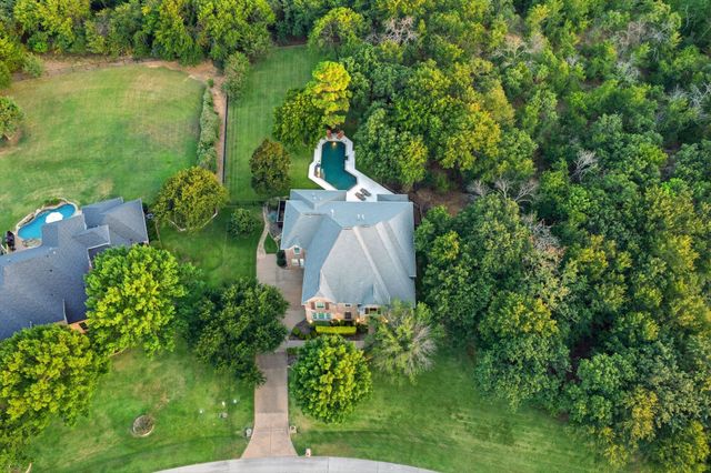 2104 Beachview Drive, Flower Mound, TX 75022
