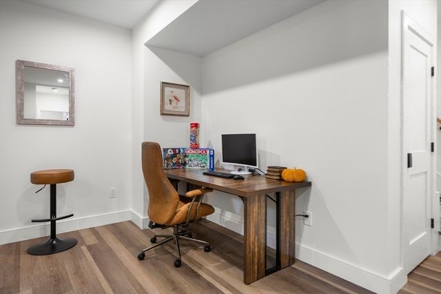 21 Bolton St. 2, Waltham, MA 02453