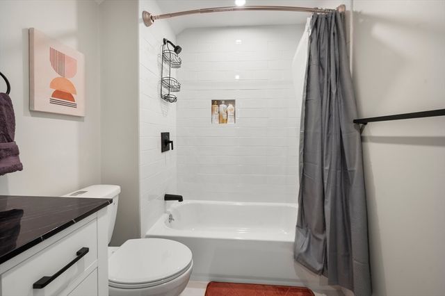 21 Bolton St. 2, Waltham, MA 02453
