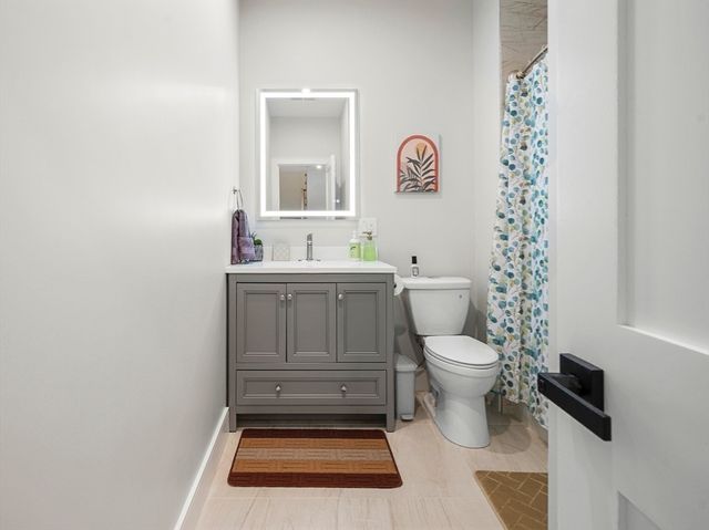 21 Bolton St. 2, Waltham, MA 02453