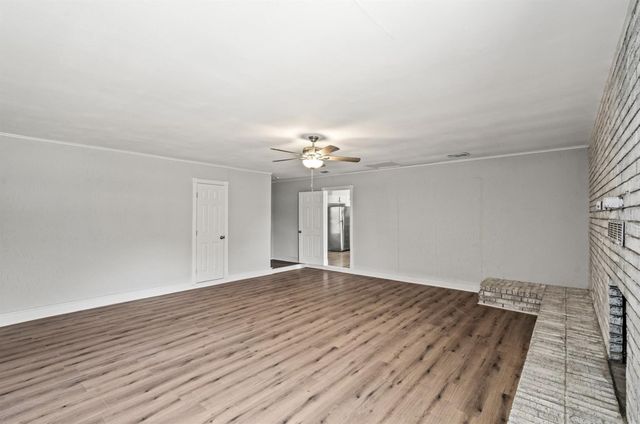 810 S Western Hills Drive, Howe, TX 75459