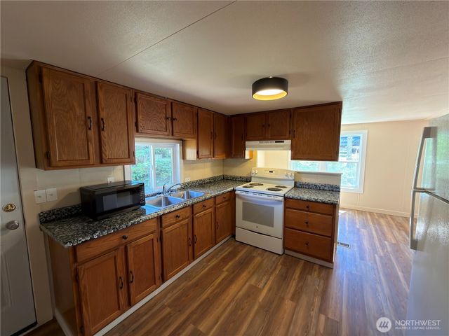 274 Deer Park Road, Port Angeles, WA 98362