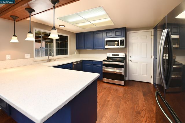 11 Encina Pl, Pittsburg, CA 94565