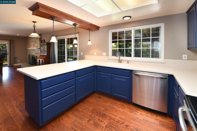 11 Encina Pl, Pittsburg, CA 94565