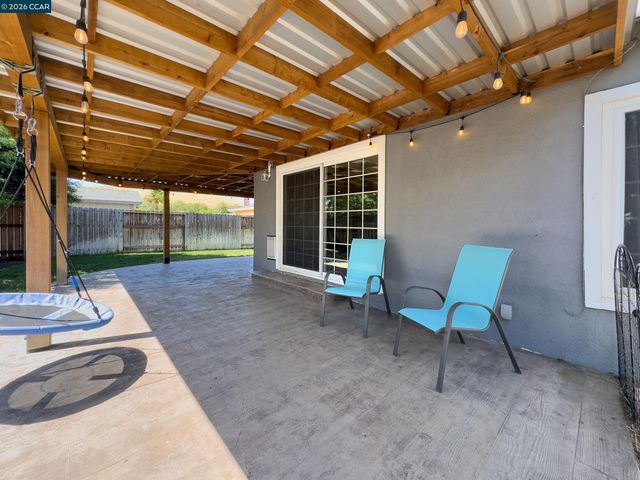 11 Encina Pl, Pittsburg, CA 94565