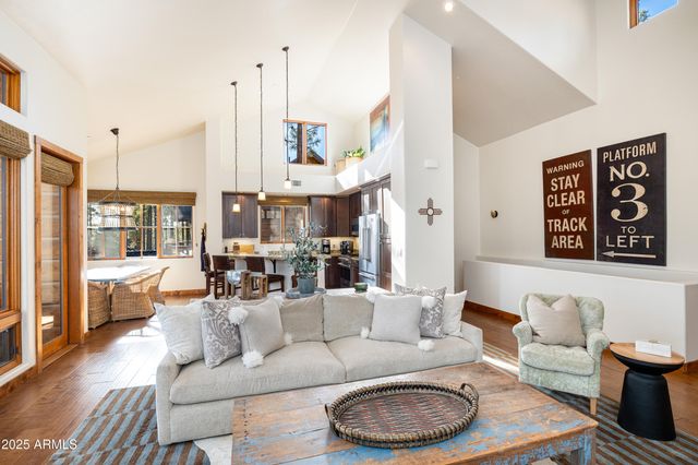 2649 S BLUEBIRD Court, Flagstaff, AZ 86005