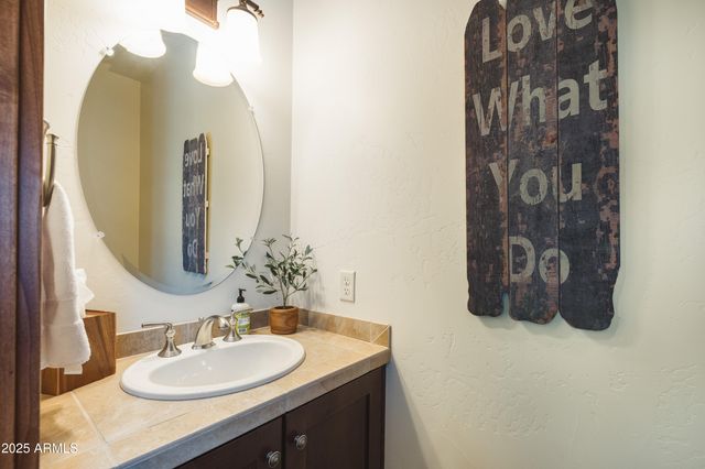 2649 S BLUEBIRD Court, Flagstaff, AZ 86005