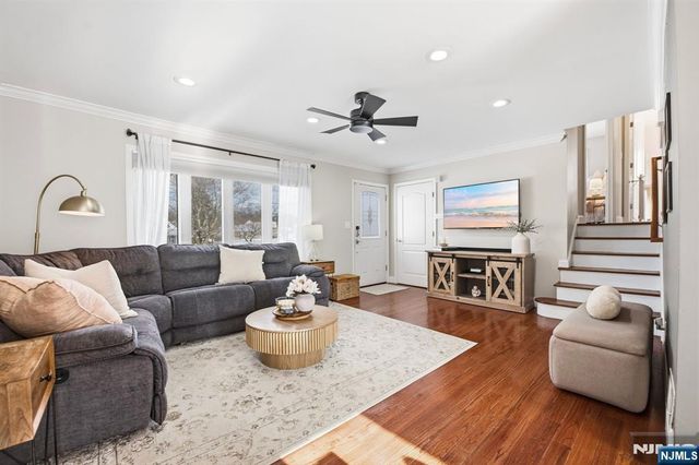 8 Donato Drive, Cedar Grove, NJ 07009