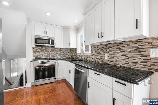 8 Donato Drive, Cedar Grove, NJ 07009