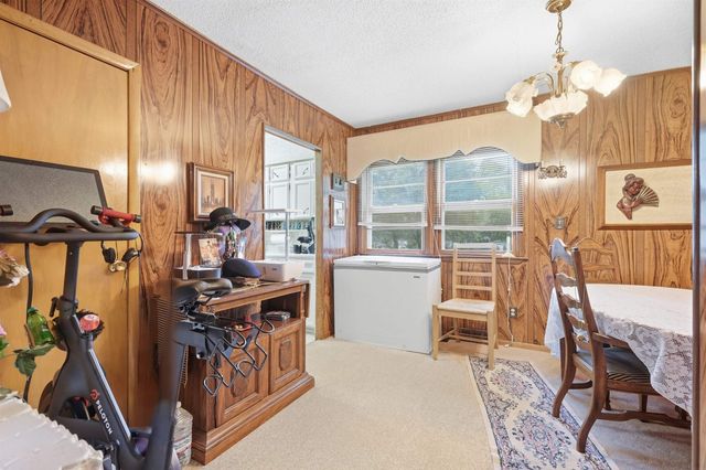 735 Adams Street, Waterloo, IA 50703