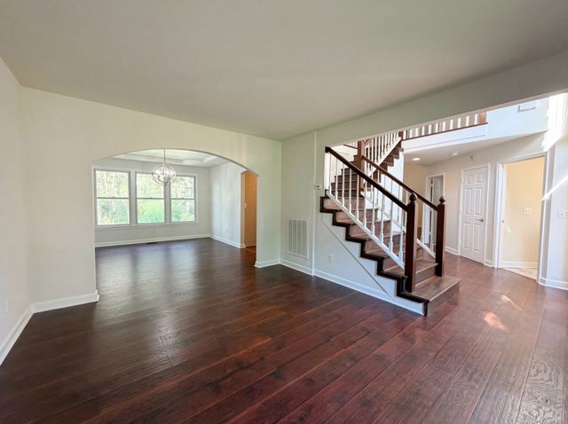 517 Schooner Cv, Hermitage, TN 37076