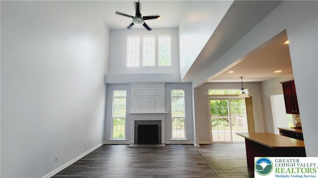 1816 Emerald Drive, South Whitehall Twp, PA 18069