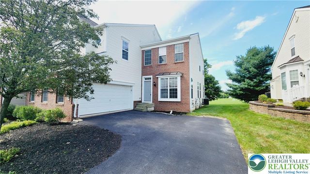 1816 Emerald Drive, South Whitehall Twp, PA 18069