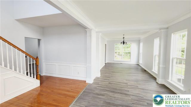 1816 Emerald Drive, South Whitehall Twp, PA 18069