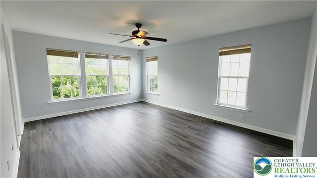 1816 Emerald Drive, South Whitehall Twp, PA 18069