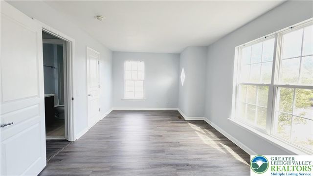 1816 Emerald Drive, South Whitehall Twp, PA 18069